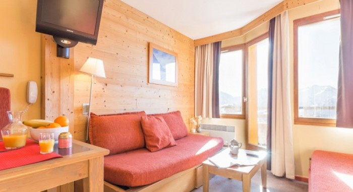 Residence L'Ours Blanc, Alpe d'Huez ski chalet, image 2